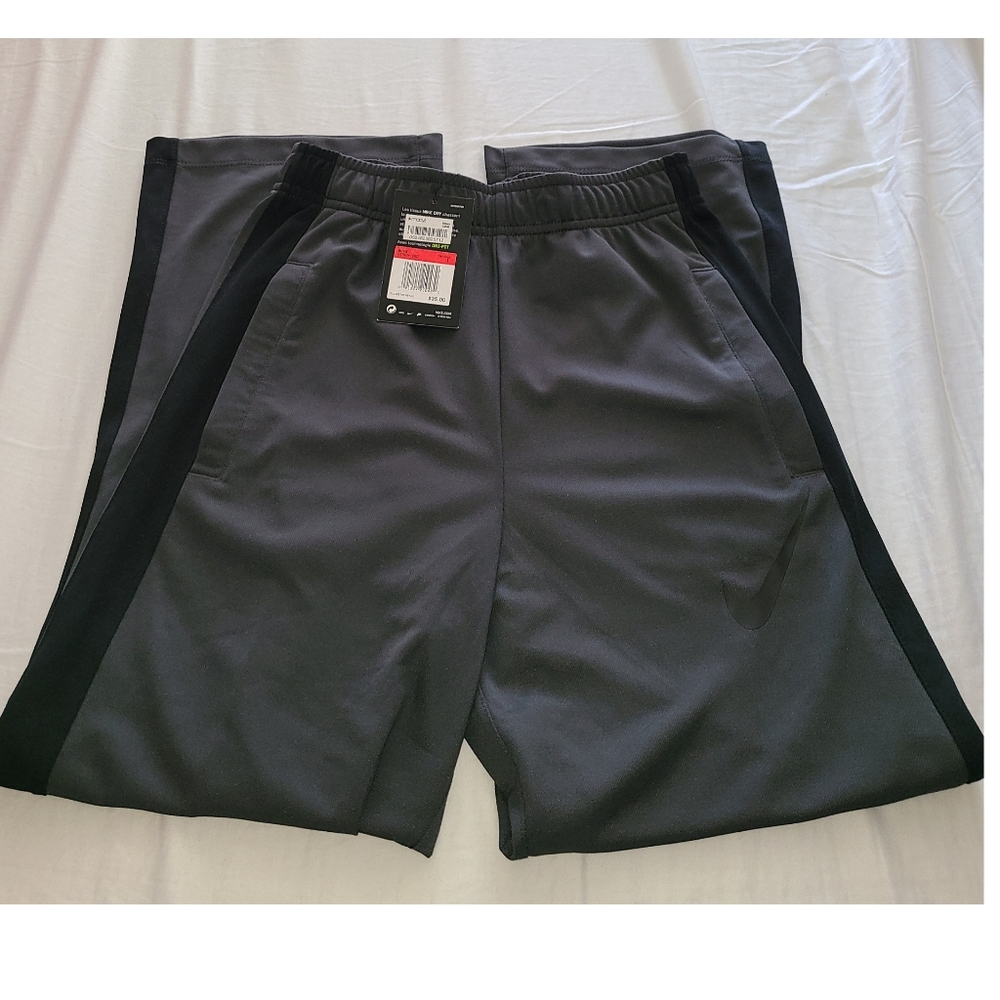 NWT Boy's Large Nike Dry Performance Training Pant